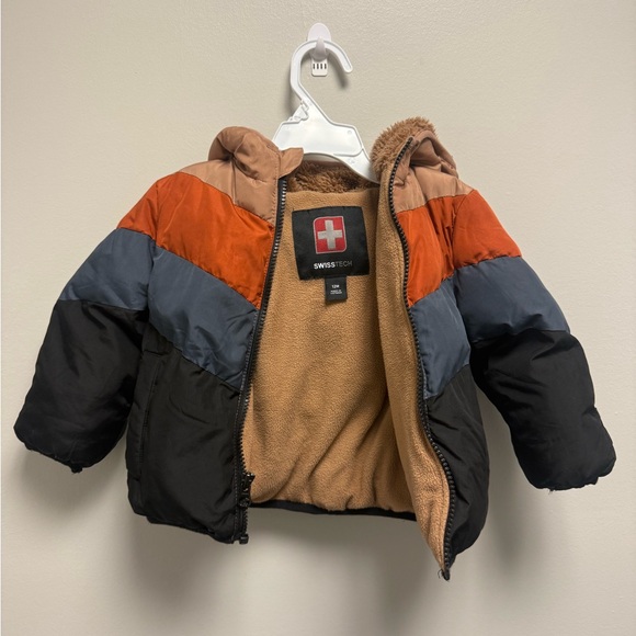 Swiss Tech Kids‎ Puffer Jacket - Orange, Gray, Black - Picture 4 of 9